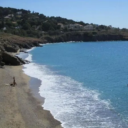 - 4 Pers, 32 M2, 2/1 * Sète